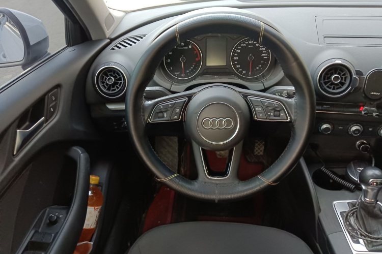 奥迪A3 2019款 Sportback 35 TFSI 进取型 国VI局部细节13