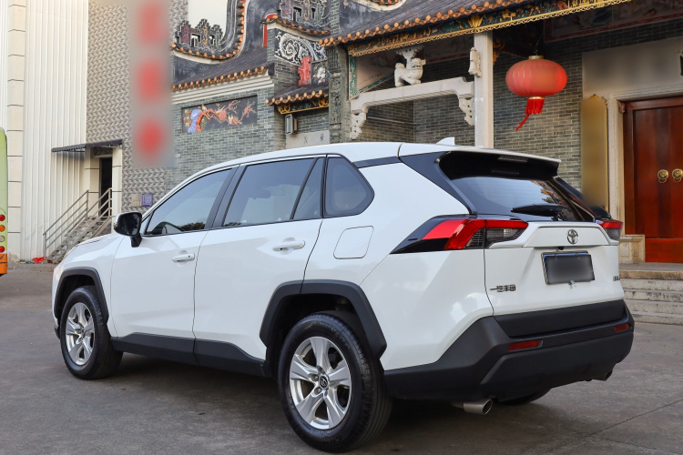 丰田 RAV4荣放 2023款 2.0L CVT两驱都市版车身外观6005