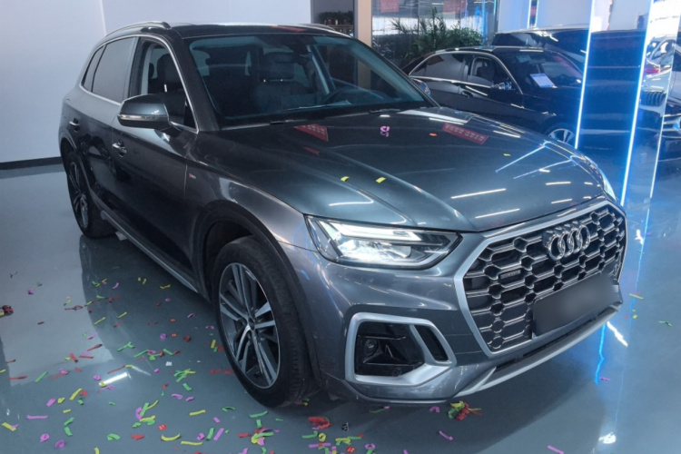 奥迪Q5L 2022款 40T 豪华动感型车身外观3