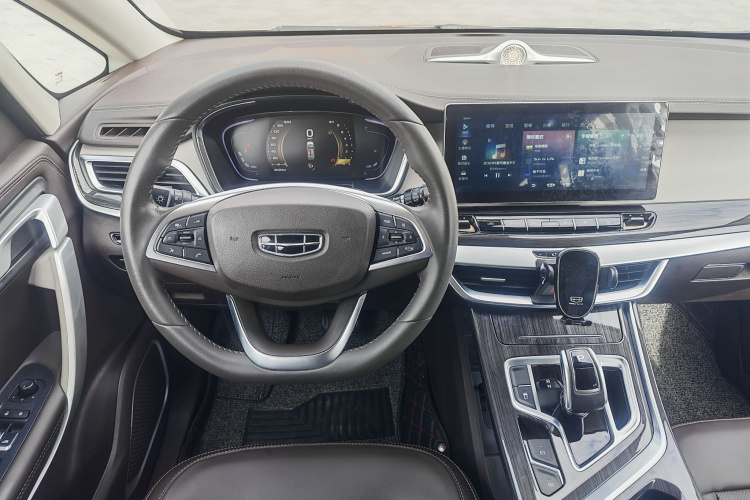 吉利汽车 嘉际 2021款 1.8TD DCT豪华型局部细节13