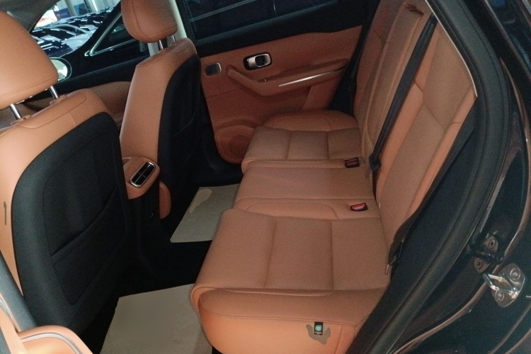 零跑汽车 零跑C10 2024款 210智享版中控内饰7004