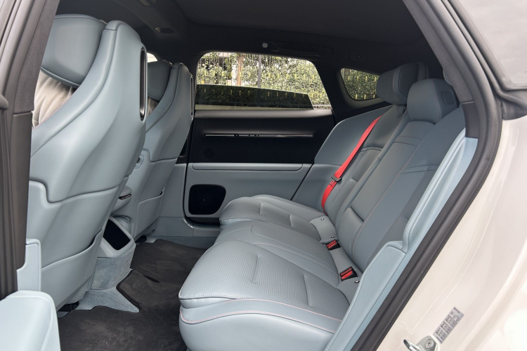 阿维塔12 2024款 700 三激光后驱奢享版中控内饰7002