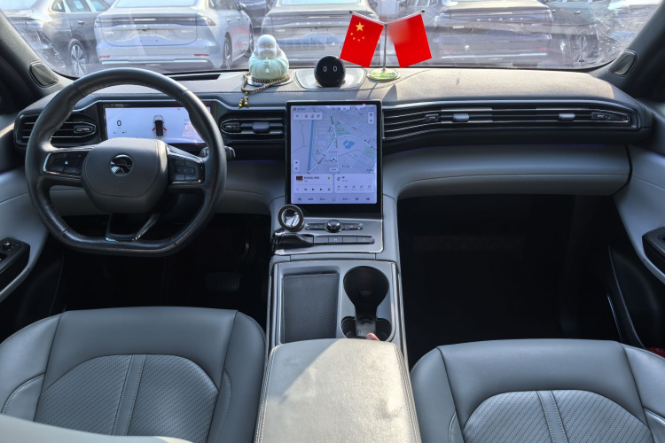 蔚来ES6 2020款 610KM 签名版中控内饰7001