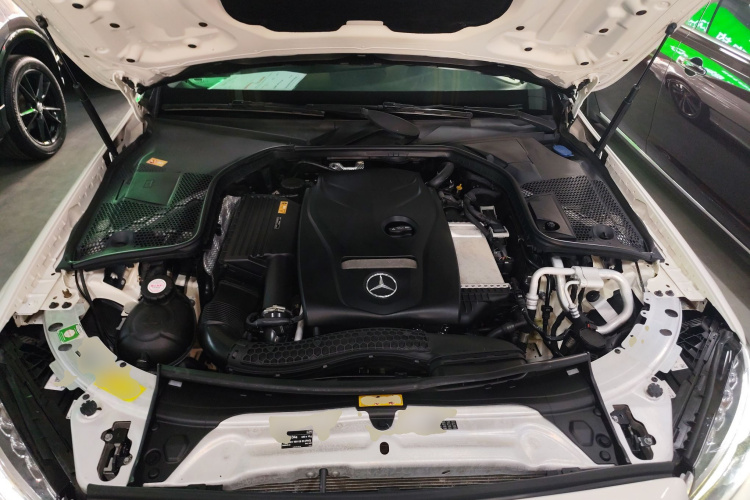 奔驰C级 2016款 C 200 L 运动型局部细节24