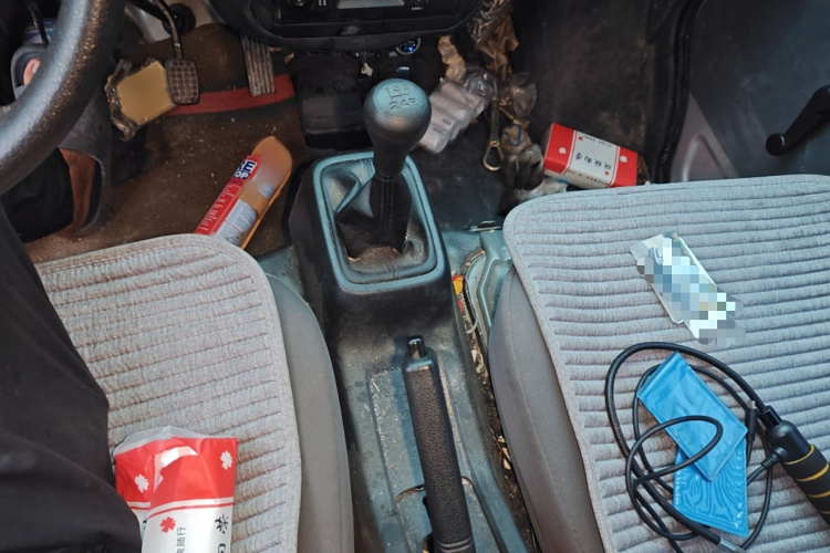 五菱汽车 五菱之光 2023款 1.5L 实用型 5/7座局部细节18