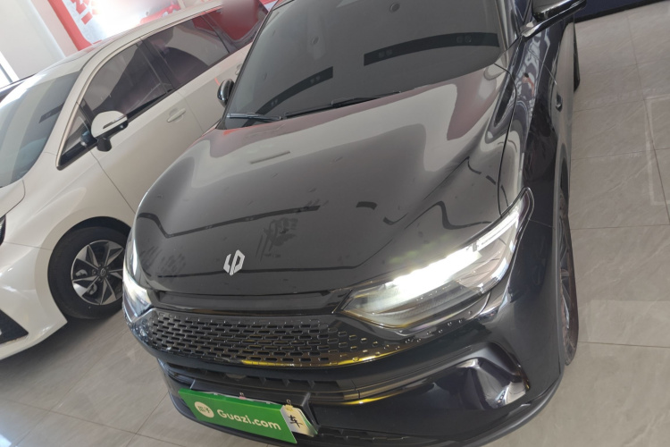 零跑汽车 零跑C11 2023款 增程 285舒享版车身外观2