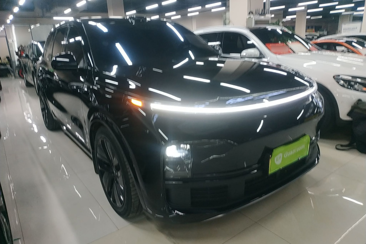 理想汽车 理想L9 2024款 Pro车身外观3