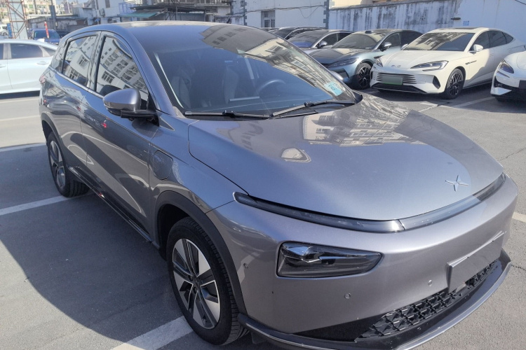 小鹏G3 2021款 G3i 460N车身外观3