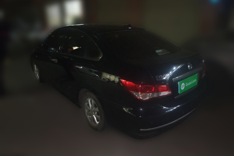 日产 轩逸 2016款 经典 1.6XE 自动舒适版车身外观5