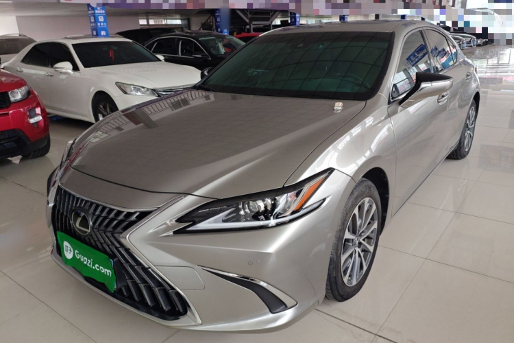 雷克萨斯ES 2023款 200 卓越版车身外观1
