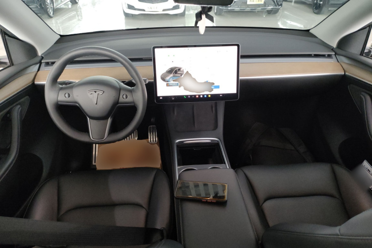 特斯拉 Model Y 2021款 标准续航后驱版中控内饰7002
