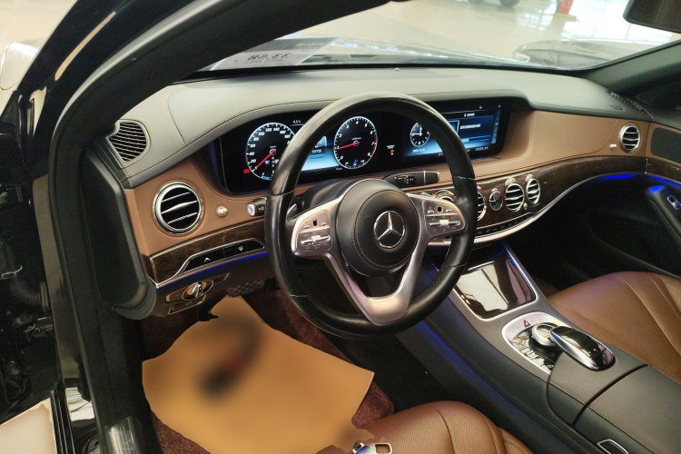 奔驰S级 2018款 S 320 L中控内饰7002