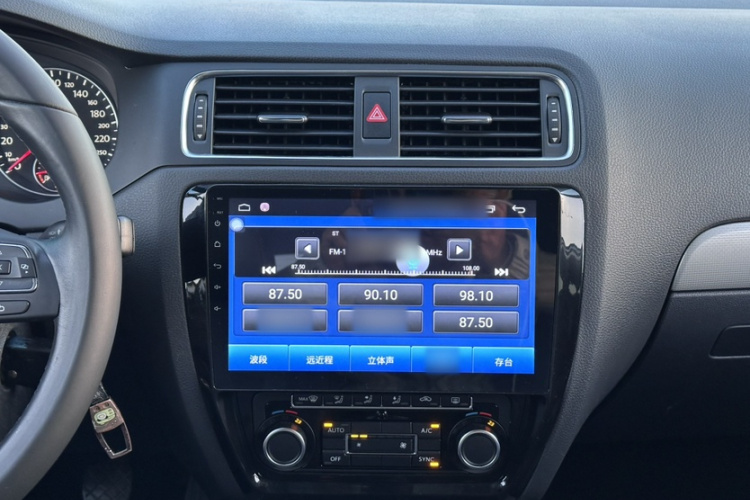 大众 速腾 2014款 1.4TSI 手动豪华型局部细节16