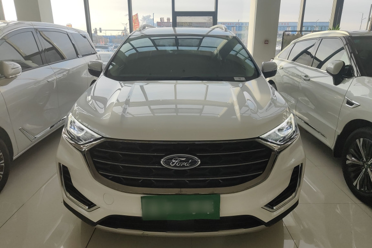 福特 锐界 2021款 PLUS EcoBoost 245 两驱精锐型 5座车身外观2