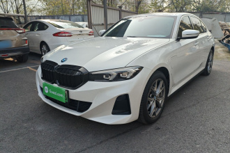 宝马i3 2025款 eDrive 35 L