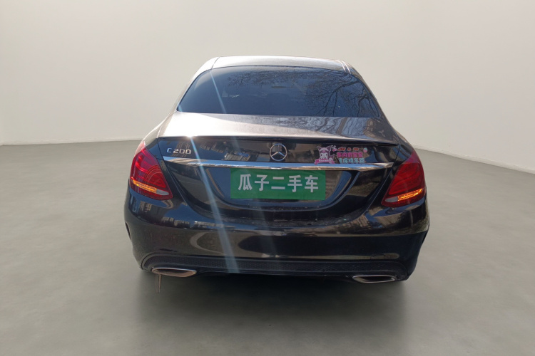 奔驰C级 2018款 C 200 运动版车身外观6