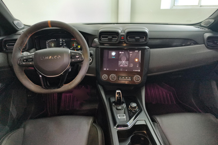 领克03 2021款 2.0TD 自动劲 冠军版中控内饰12