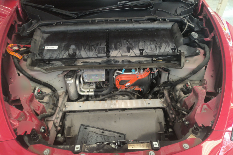 特斯拉 Model Y 2022款 Performance高性能全轮驱动版局部细节24