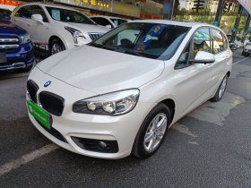 宝马2系多功能旅行车 2015款 218i 领先型