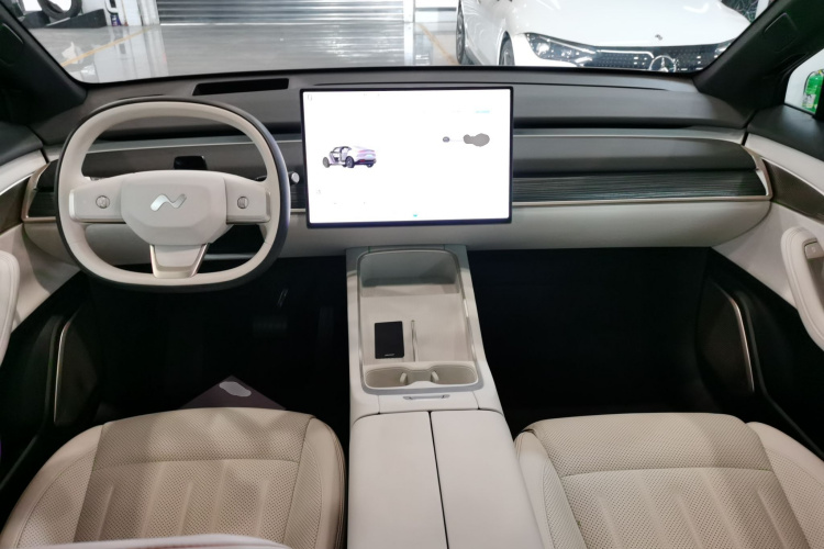 乐道L60 2024款 60kWh 后驱版中控内饰12