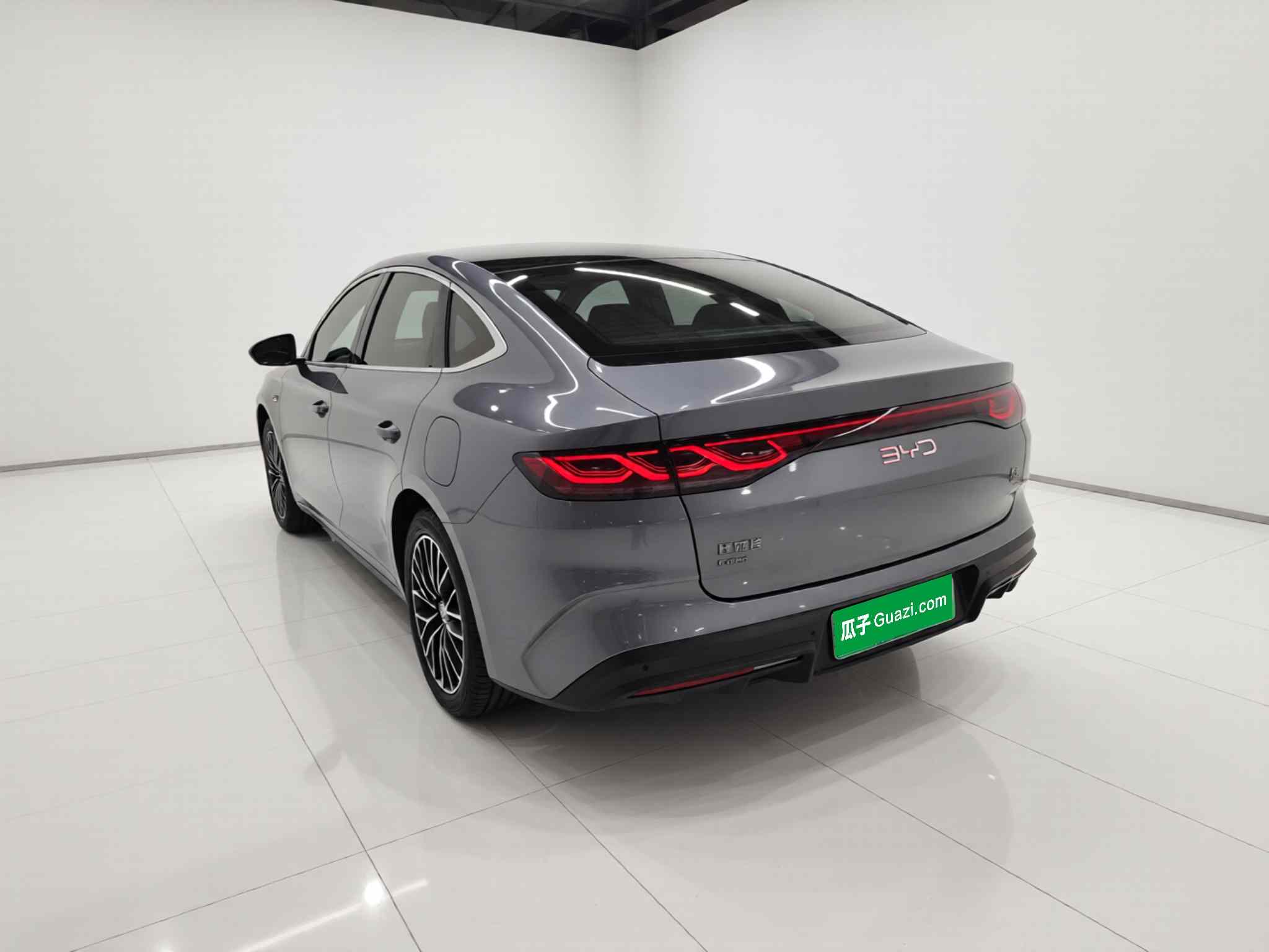 比亚迪 秦L 2024款 DM-i 120KM卓越型(4)