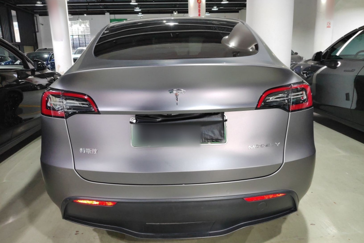 特斯拉 Model Y 2022款 后轮驱动版车身外观6004