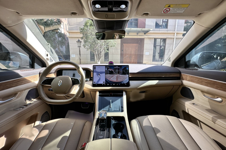 鸿蒙智行 问界M7 2024款 1.5T 智驾四驱Ultra版 6座中控内饰7008