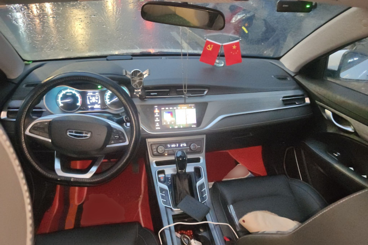 吉利汽车 帝豪 2021款 UP 1.5L CVT豪华型中控内饰12