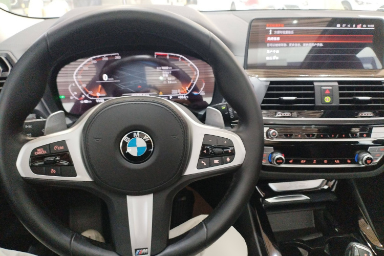 宝马X3 2021款 改款 xDrive28i M运动套装中控内饰7002