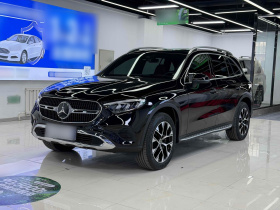 奔驰GLC 2023款 改款 GLC 260 L 4MATIC 动感型 5座