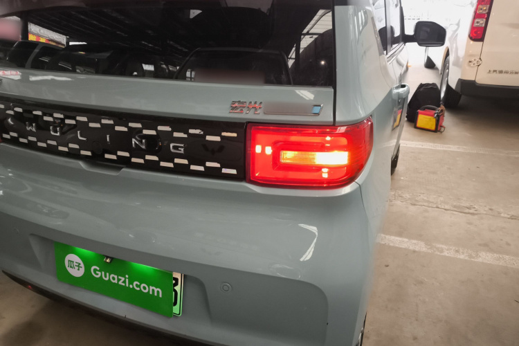 五菱汽车 宏光MINIEV 2020款 自在款 磷酸铁锂车身外观9