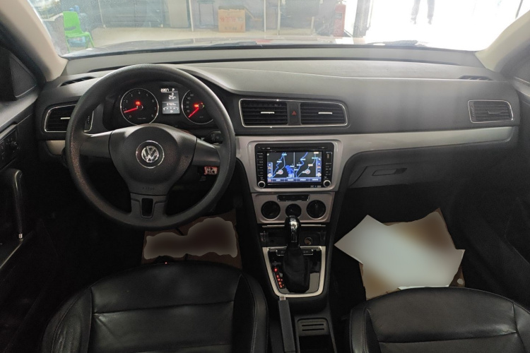 大众 朗逸 2013款 改款经典 1.6L 自动舒适版中控内饰7002