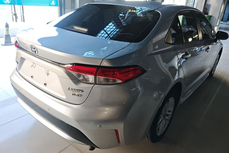 丰田 雷凌 2019款 185T CVT豪华版 国VI车身外观7