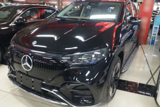 奔驰EQE SUV 2024款 500 4MATIC 先锋版