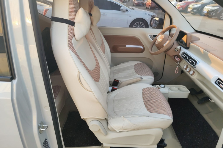 五菱汽车 宏光MINIEV 2024款 第三代 215km 青春版局部细节41