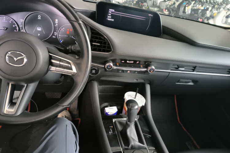 马自达3 昂克赛拉 2020款 2.0L 自动质雅版中控内饰7002