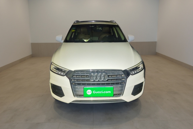 奥迪Q3 2017款 30 TFSI 风尚型车身外观2