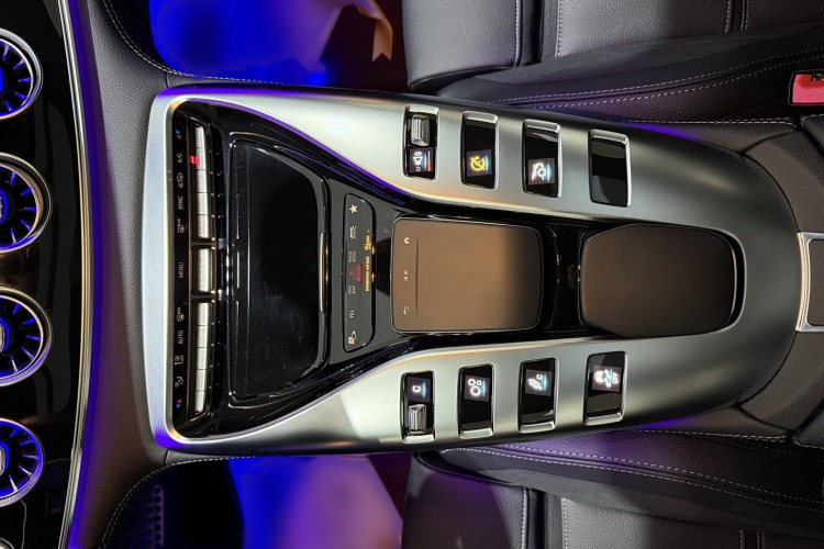 奔驰 2023款 AMG GT 50 四门跑车局部细节18