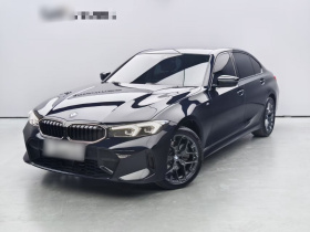 宝马3系 2025款 330Li M运动曜夜套装