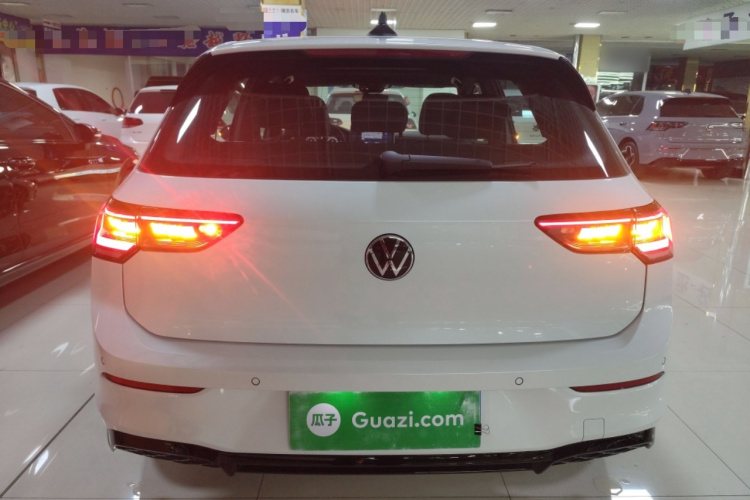 大众 高尔夫 2025款 300TSI R-Line车身外观6