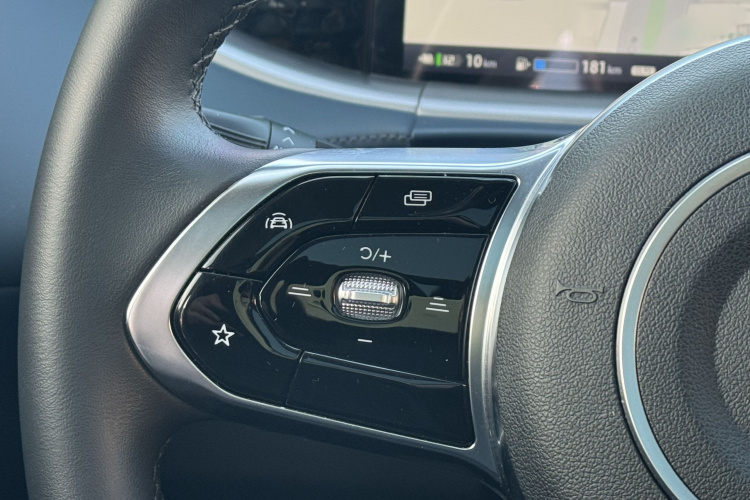 岚图汽车 岚图FREE 2024款 超长续航智驾版中控内饰7006