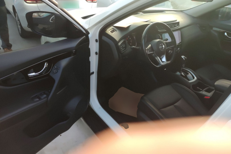 日产 奇骏 2021款 2.0L CVT 2WD XL Premium智联尊享版中控内饰20