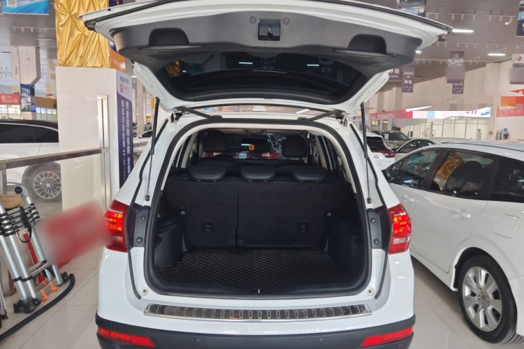 哈弗H6 2019款 运动版 1.5T 自动两驱精英型 国VI机舱底盘23