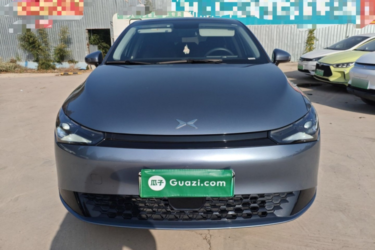 小鹏P5 2024款 500智行版车身外观2