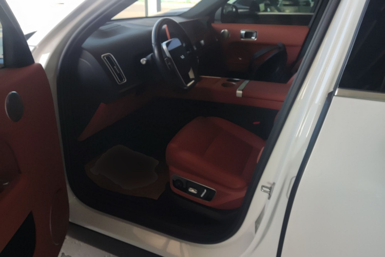 理想汽车 理想L7 2024款 Pro中控内饰20