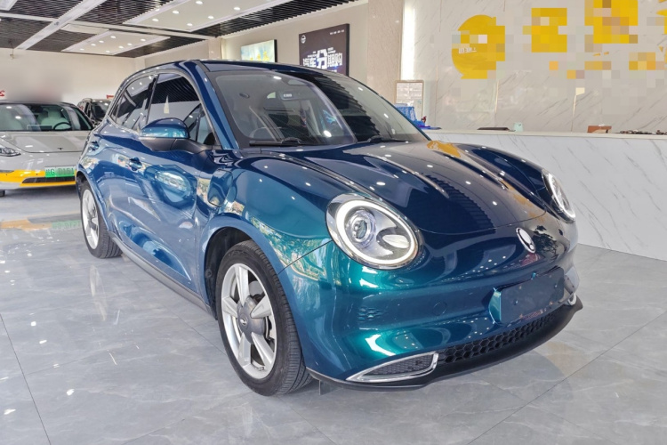 欧拉好猫 2022款 莫兰迪版 400km标准续航 两周年轻享型 磷酸铁锂车身外观6002