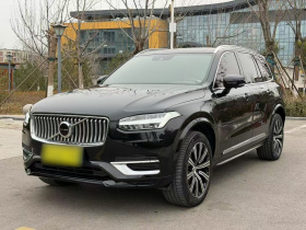 沃尔沃XC90 2022款 B6 智逸豪华版 7座