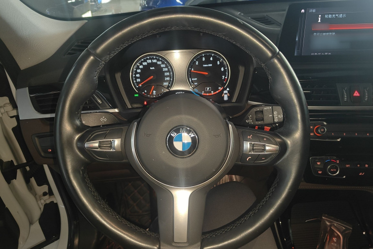 宝马X1 2022款 sDrive20Li 尊享型局部细节13