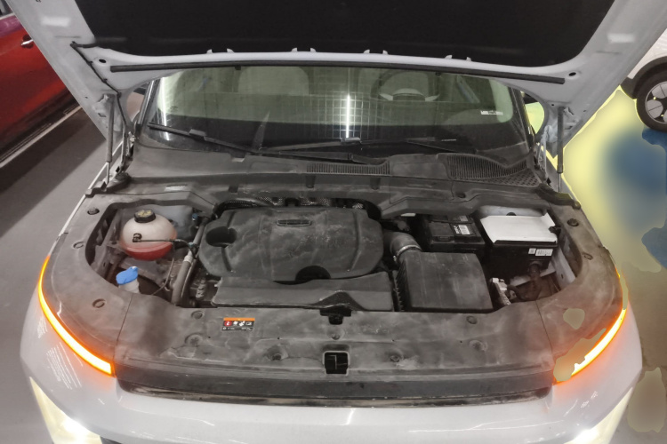 吉利汽车 吉利icon 2023款 1.5TD 主角机舱底盘24