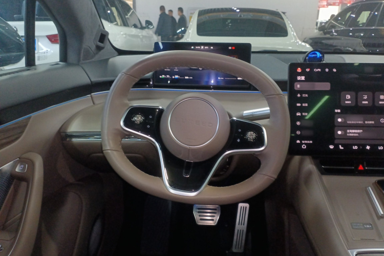 鸿蒙智行 智界R7 2025款 增程 251km Max局部细节13